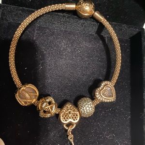 Pandora mesh bangle braclet in rose gold